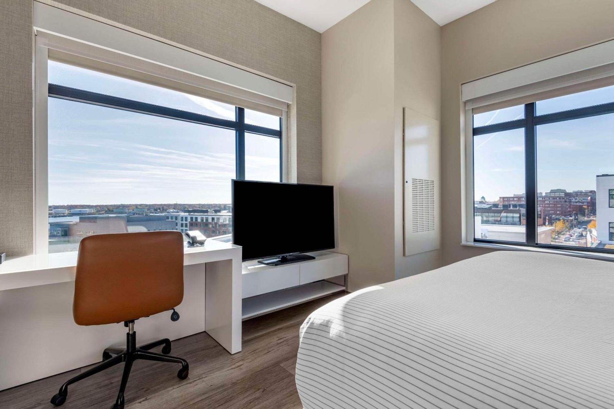 Cambria Hotel Portland Downtown Old Port Exteriér fotografie